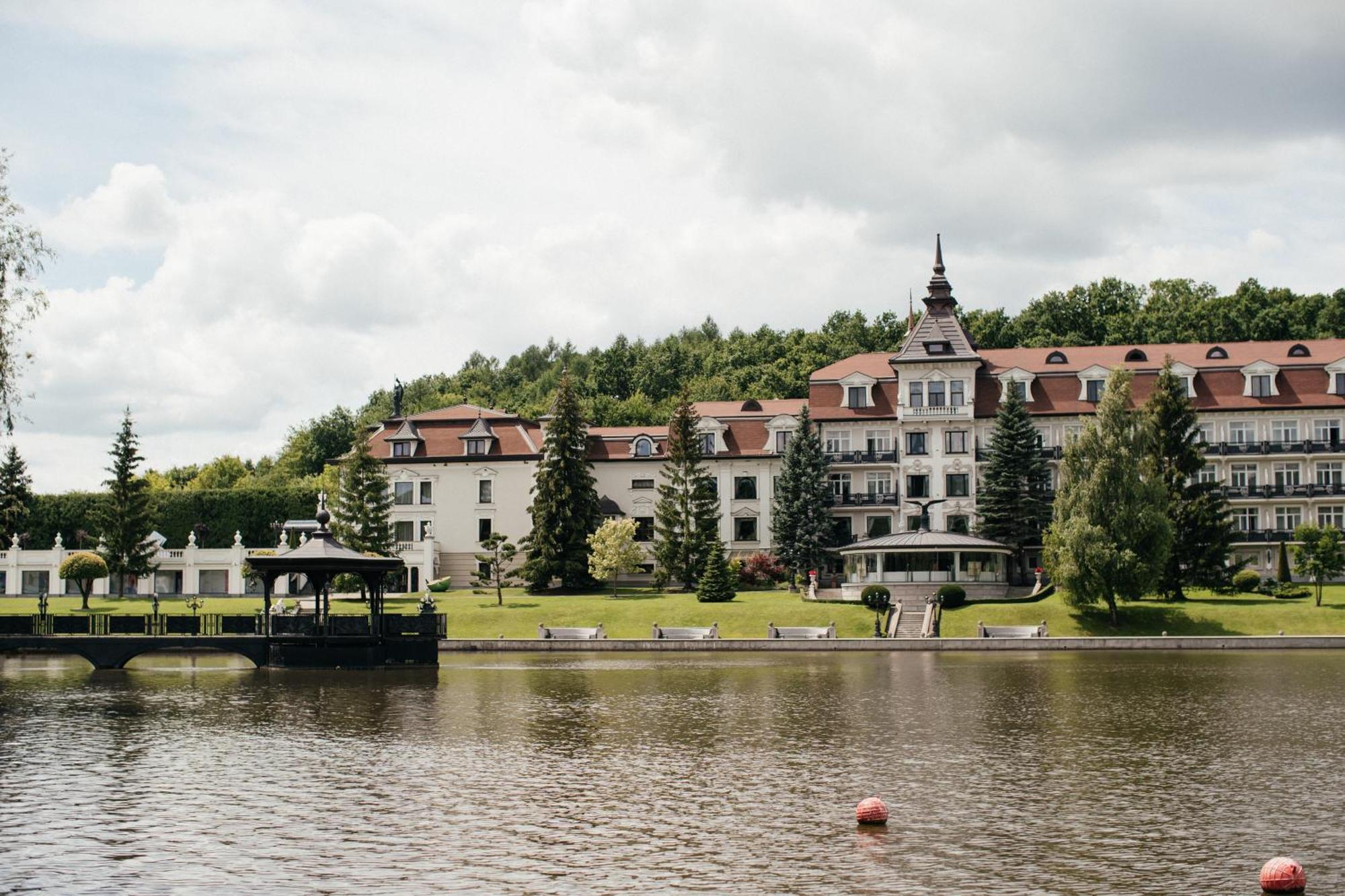 Edem Resort Medical & Spa Strelki (Peremyshliany) Exterior photo